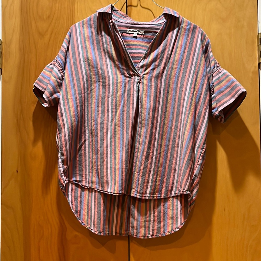 Striped Madewell breezy blouse hi lo with unique button back